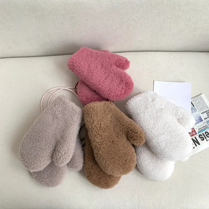 Gants en laine d'agneau chauds d'automne et d'hiver Jancoco en gros, <span class=keywords><strong>mitaines</strong></span> en fourrure d'agneau véritable personnalisées pour femmes - Product Image 1