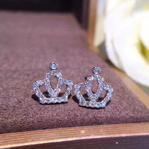 E1289 Pendientes de corona de oro rosa con diamantes de imitación de cristal para mujer, joyería de fiesta, diseño bonito y moderno - Product Image 6