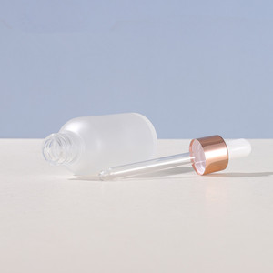 5ml 10ml 15ml 20ml 30ml 50ml 100ml bouteille d'huile essentielle en verre givré avec <span class=keywords><strong>pipette</strong></span> flacon compte-gouttes en verre or rose - Product Image 6