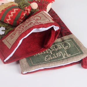 Décorations de réveillon de Noël pour enfants Cadeau de bas en forme de père Noël <span class=keywords><strong>avec</strong></span> pendentif d'arbre de Noël Sac de bonbons pour les vacances - Product Image 5