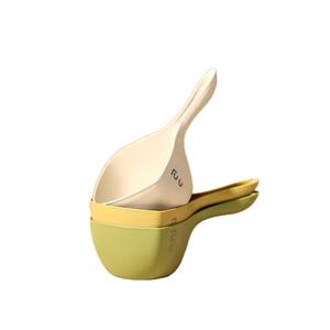 Louche à eau en plastique, matériau PP, épaissie, multifonction, avec long manche, pour la cuisine et le shampoing - Product Image 2