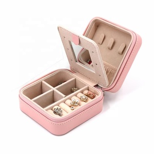 LG7211 Custom Logo Girl PU Leather Black Jewelry Box Organizer With Mirror Jewellery Case Storage for Velvet Jewelry Box
