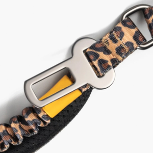 Tali Anjing Multifungsi dengan Pegangan Berlapis Ganda Elastis Kuat 360 °   Tali Kekang Hewan Peliharaan dengan Klip Putar dan Panjang yang Dapat Disesuaikan - Product Image 3