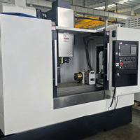Centre d'usinage vertical VMC855, machine de fraisage CNC, broche BT40 pour l'usinage de l'acier et du fer