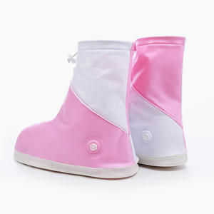 Couvre-chaussures imperméables réutilisables pour le cyclisme - Product Image 1