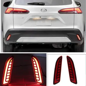 Lampu Kabut Belakang LED Lampu Bemper Lampu Rem Otomatis Lampu Sein untuk Toyota Fortuner 2015-2020 Vellfire 2016-2020 Highlander 2020 +