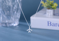 Collar con Colgante de Plano con Incrustaciones de Diamantes CZ en Plata de Ley S925, Joyería Personalizada de Moda para Mujer