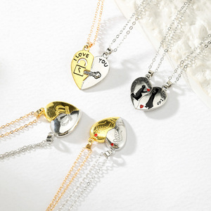 Heart Shaped Magnetic Clavicle Chain <b>Necklace</b> <b>Couple</b> Gift Romantic Jewelry Unisex Fashion Pendant Silver Gold Tone - Product Image 1