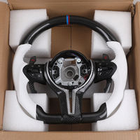 Volant en fibre de carbone personnalisé avec cuir perforé blanc pour BMW F01 F06 F10 F20 F30 M3 F80 M4 F82