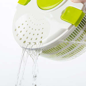 Essoreuse à salade manuelle en plastique pour cuisine domestique, panier de séchage efficace pour légumes frais et feuilles vertes, design écologique - Product Image 6