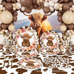 Articles de fête sur le thème des vaches des Highlands : Assiettes en papier, gobelets, pailles, ensemble de vaisselle jetable pour les fêtes d'anniversaire des enfants - Product Image 5