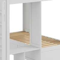 Lit superposé triple blanc moderne avec deux échelles latérales, compartiment de rangement ouvert, sommier à lattes en pin, support de matelas, cadre de couchage sécurisé pour enfants