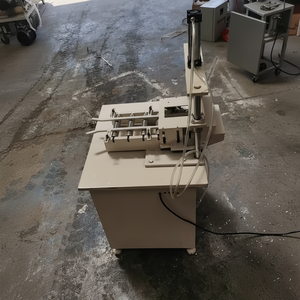 Pequeñas máquinas de hacer mini moldes de jabón - Product Image 1