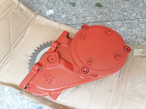 Pièce Liugong compatible 15C1122 – Dispositif de prise de force (force constante) – Pièces de machines de construction directes usine - Product Image 4