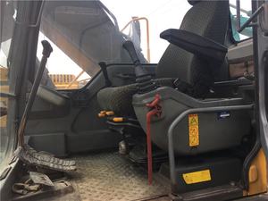 Excavadora de orugas hidráulica usada Volvo EC210BLC <span class=keywords><strong>digital</strong></span> original de pocas horas excavadora de orugas Volvo de 20 toneladas lista para trabajar - Product Image 4