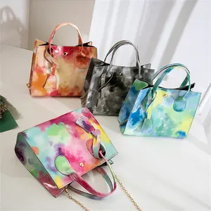 bags women sling mini Suppliers-Amiqi 2021 Summer Girls Mini Tote Handbags Ladies Messenger Purses Cheap Hand Bags For Woman T1303 small square bag