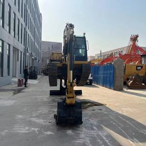 Mini-excavatrice sur chenilles CAT 305.5E2 d'occasion, haute stabilité, performances élevées pour les travaux de construction - Product Image 4