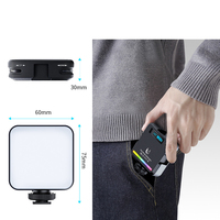 Vidéo RVB portable de poche sur la lumière de la caméra 6W 2500-9000K Mode RVB Batterie 2000mah Lumière de remplissage vidéo LED magnétique
