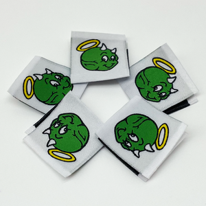 Diseño privado personalizado, etiqueta de tela tejida de cuello pequeño para camisetas, diseño privado, técnica bordada doblada en el centro personalizada - Product Image 5