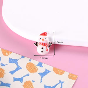 CHENXI Assortiment de breloques en résine à dos plat, style Noël, motifs renne et Père Noël de dessin animé, matériel pour loisirs créatifs - Product Image 5