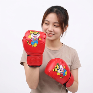 ถุงมือฝึกซ้อมมวยสำหรับเด็กแบบพรีเมียม พร้อมดีไซน์การ์ตูนสัตว์แบบกำหนดเอง ที่รองรับข้อมือแบบมีเบาะ และเหมาะสำหรับเด็กที่มีน้ำหนัก 12 ออนซ์ - Product Image 2