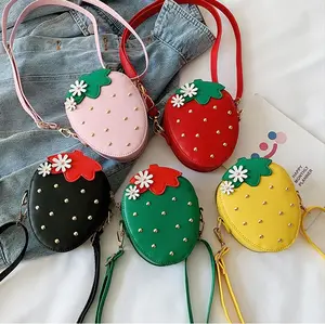 New Design Stock PU Strawberry Baby Small Shoulder Tote Bag For Girl