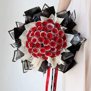 กระดาษห่อดอกไม้ลายจุดสีรุ้ง  ชิ้นเล็กๆ ของความรัก  บรรจุภัณฑ์ดอกไม้แบบศิลปะ  กระดาษห่อแบบกันน้ำ - Product Image 6