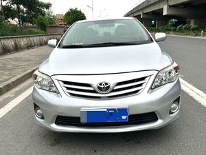 Toyota Corolla 1.6L 4AT berline d'occasion 2011 – Voiture compacte japonaise fiable, économique en carburant, véhicule d'occasion pour l'exportation - Product Image 2