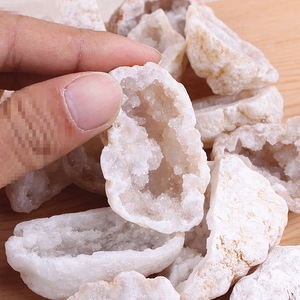 Piedra Natural rugosa de alta calidad, piedra de cristal de alto nivel, rebanada de <span class=keywords><strong>geoda</strong></span> para decoración, venta al por mayor - Product Image 4