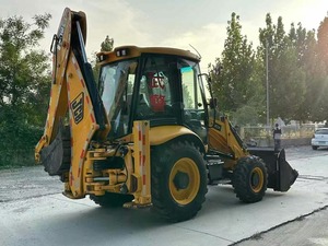 Chargeuse-pelleteuse JCB 3CX d'occasion, originale du Royaume-Uni, sur chenilles, diesel, jaune, capacité de la benne de 1,0 m³, excavatrice de construction - Product Image 4