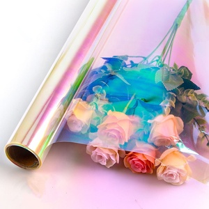Film transparent dichroïque arc-en-ciel imperméable en PET de 16 microns pour l'emballage des pommes de Noël et le papier d'emballage floral - Product Image 1