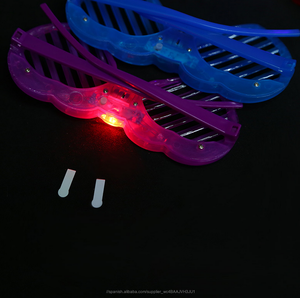 2021 led new years glasses flashing heart shaped christmas carnival eyeglasses - Product Image 5