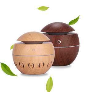 <span class=keywords><strong>Mini</strong></span> humidificador usb, difusor de aroma de aceite esencial para coche, 130ml - Product Image 1