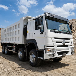 Camion Ribaltabile HOWO A7 8x4 Usato, Euro2, 392 CV, 25 CBM, Basso Consumo di Carburante, Guida a Destra, per Lavori di Trasporto di Minerali e Infrastrutture in Africa Orientale - Product Image 3
