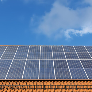 Panneau solaire photovoltaïque noir certifié 750W 720W 700W 650W 580W 550W, types N-Type HJT BIPV HBC, pour usage commercial - Product Image 1