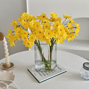 Bouquet de narcisses artificiels Yasunobu, fleurs en soie blanches et jaunes, décoration de mariage, décoration de la maison, accessoires de photographie - Product Image 2