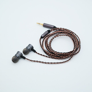 Cable de auriculares de cobre sin oxígeno de 8 hilos, desmontable Mmcx para auriculares Mp3 - Product Image 4