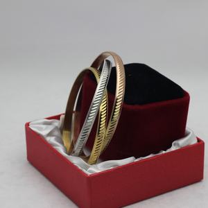 Pulseras y Brazaletes de Acero de Titanio con Mezcla de Colores de Moda para Mujer, Joyería Chapada en Oro, Regalo, Decoración para Fiestas - Product Image 2