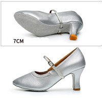 Chaussures de danse latine pour femmes, sandales de pratique modernes en cuir à semelle souple pour adultes et filles, pour la scène