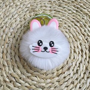 Llavero de Peluche Versátil con Bola de Pelo Sintético de Nutria y Conejo, Amuleto de Atracción de Riqueza, Accesorio Creativo para Bolsos - Product Image 6