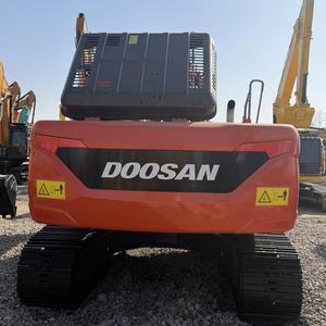 Excavatrice sur chenilles Doosan DX225LCA d'occasion, 22 tonnes, origine Japon, modèle 2022, avec moteur PLC, boîte de vitesses, pompe et roulement, à vendre - Product Image 4