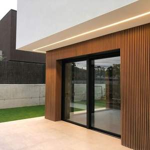 舌と溝の家のサイディングWPC木材プラスチック複合材外部溝付き壁スラットチーク材木製テクスチャ天井パネル - Product Image 2