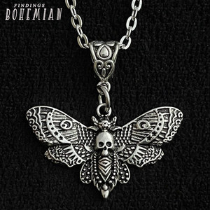 Collar con colgante de la polilla de la muerte, cadena de 18 pulgadas, calavera de azúcar, mariposa gótica, Roca, Emo, gótico, Color plata, cadena fuerte de 18 pulgadas - Product Image 1