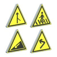 Panneaux de signalisation routière lumineux actifs triangulaires en aluminium pour la sécurité routière