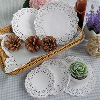 Napperons en papier jetables pour mariage, dentelle décorative pour la décoration de table de gâteaux et de fêtes
