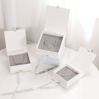 Boîte à bijoux écologique en carton ondulé avec tiroir, gaufrage et paillettes, pour boucles d'oreilles, bagues, colliers et bracelets – Emballage cadeau