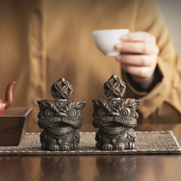 Ornements décoratifs rétro faits à la main en fonte antique, motif Danse du Lion, pour la maison, le bureau, la table à thé, le bureau - Création culturelle chinoise