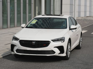 2024 Buicks <span class=keywords><strong>Regal</strong></span> 1.5L HEV Edición insignia de tracción en las cuatro ruedas Nueva llegada Venta caliente 2850mm LED Coches de bajo consumo de combustible - Product Image 4