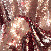 Tissu à paillettes effet écailles de poisson, tissu sirène à sequins, dentelle brodée, tissu à sequins rouge pour robe de femme - Prix de gros