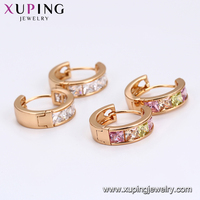 Joyería Xuping con Cantidad de Pedido Limitada a Precio Promocional, Aretes Tipo Huggies de Moda Chapados en Oro de 18K para Mujer